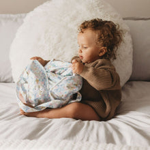 Load image into Gallery viewer, Lighthouse Kids Company packing pod for reusable nappies - Peanut and Poppet UK