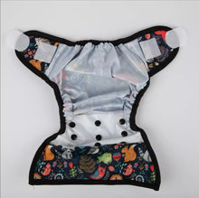 Load image into Gallery viewer, Inside of Sigzagor one-size cloth nappy wrap with velcro -cloth nappies - Peanut and Poppet UK