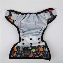 Load image into Gallery viewer, Inside of Sigzagor one-size cloth nappy wrap with velcro -cloth nappies - Peanut and Poppet UK

