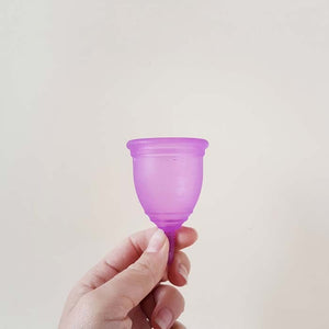 Ruby cup medium in black - menstrual cup - Peanut and Poppet UK